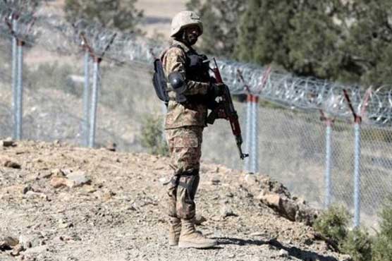 Two soldiers martyred as terrorists bid to cross Pak-Afghan border thwarted