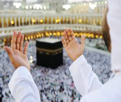 Muslims offer first Friday prayer shoulder-to-shoulder in Makkah and Madina