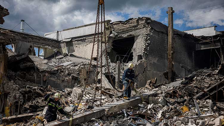 ‘Hell’ in Ukraine’s Donbas as Russia piles on pressure, warns Zelenskiy